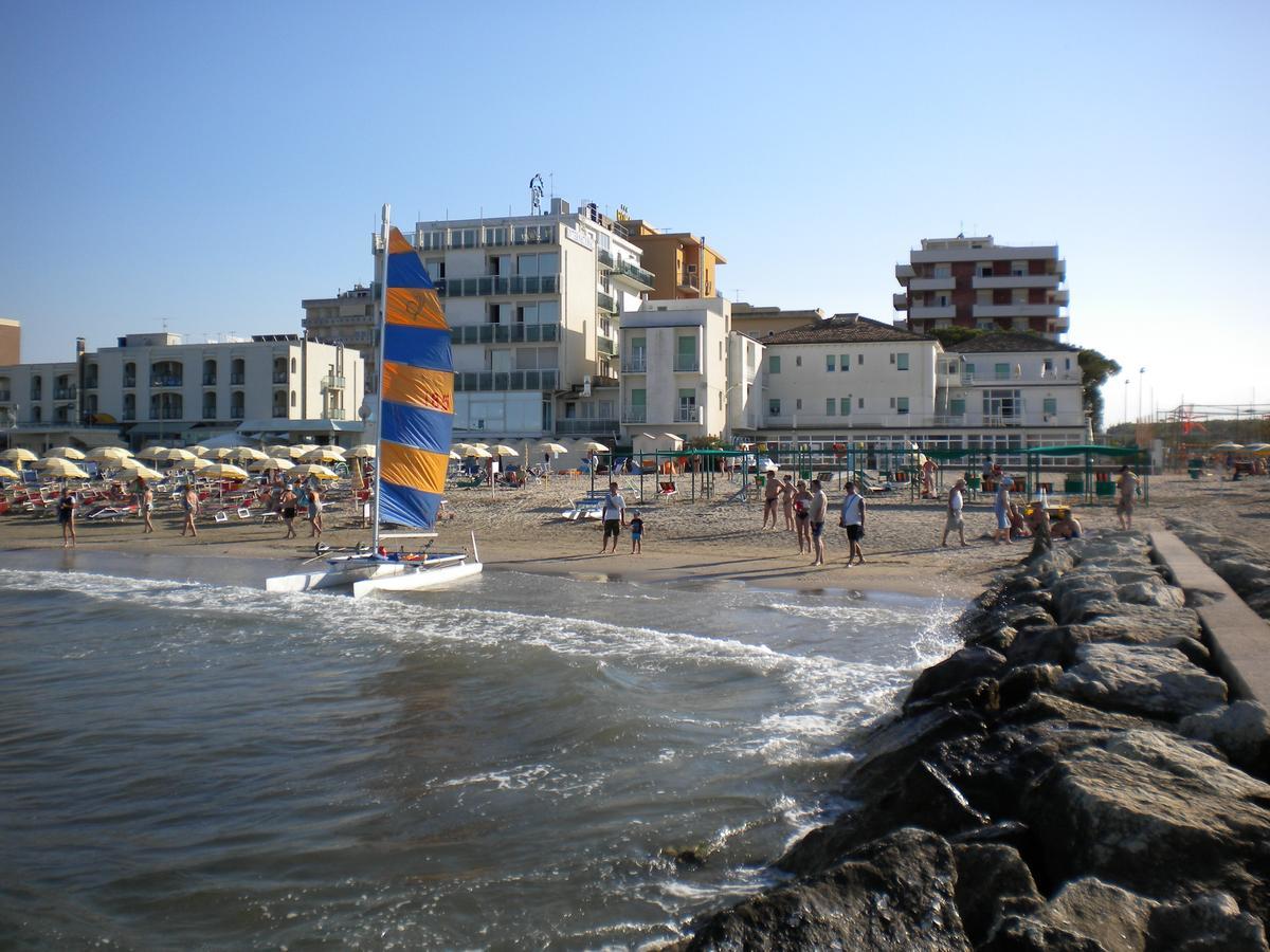Villa San Francesco Misano Adriatico Esterno foto